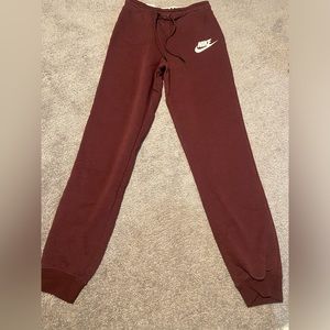 Nike burgundy joggers size S
